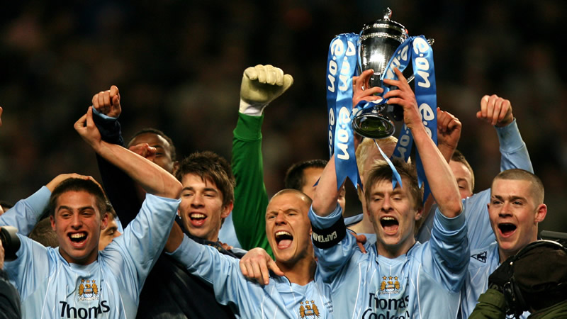 容的镜头 容的镜头